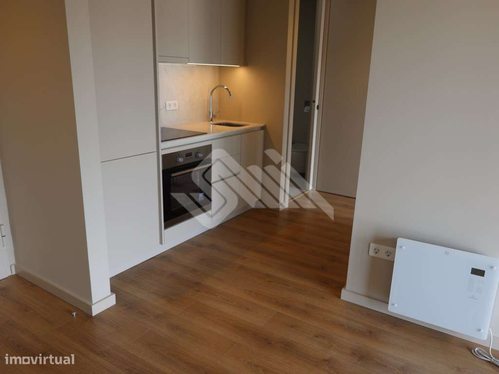 Apartamento T1 com Vista Panorâmica - Rotunda da Boavista / Casa da...-5