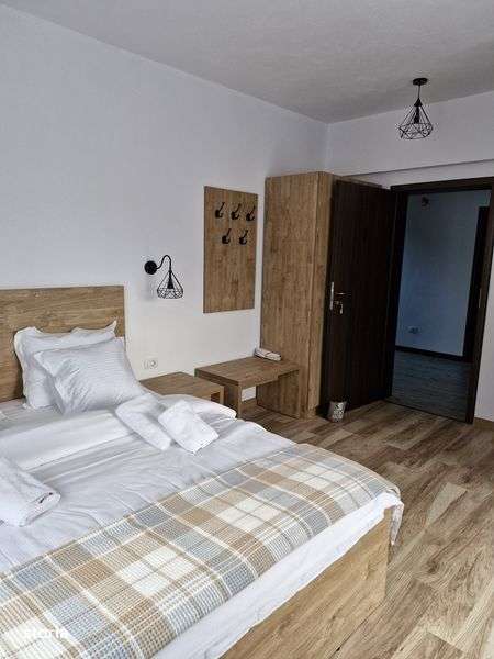 Vila Busteni - Valea Alba - Imagine principală: 4/8