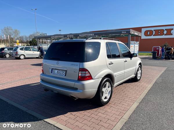 Mercedes-Benz ML 55 AMG - 4