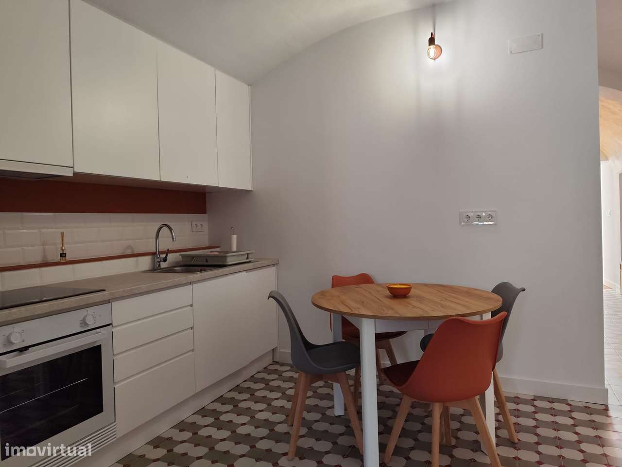 T2 em Moura Remodelado e Mobilado - Grande imagem: 4/14