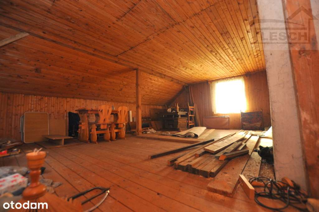 Działka z murowanym domem letniskowym-9