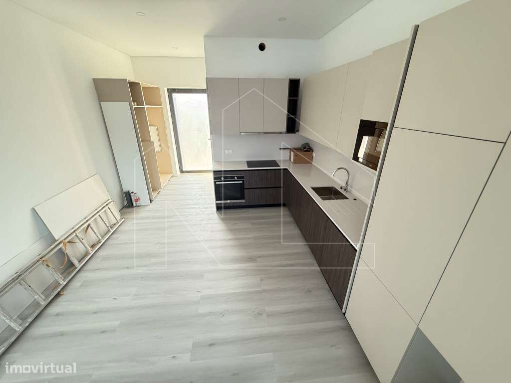 Apartamento T0+1 com mezanino - Gafanha da Nazaré - Grande imagem: 5/15