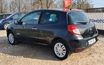 Renault Clio 1.2 16V 75 Night and Day - 3