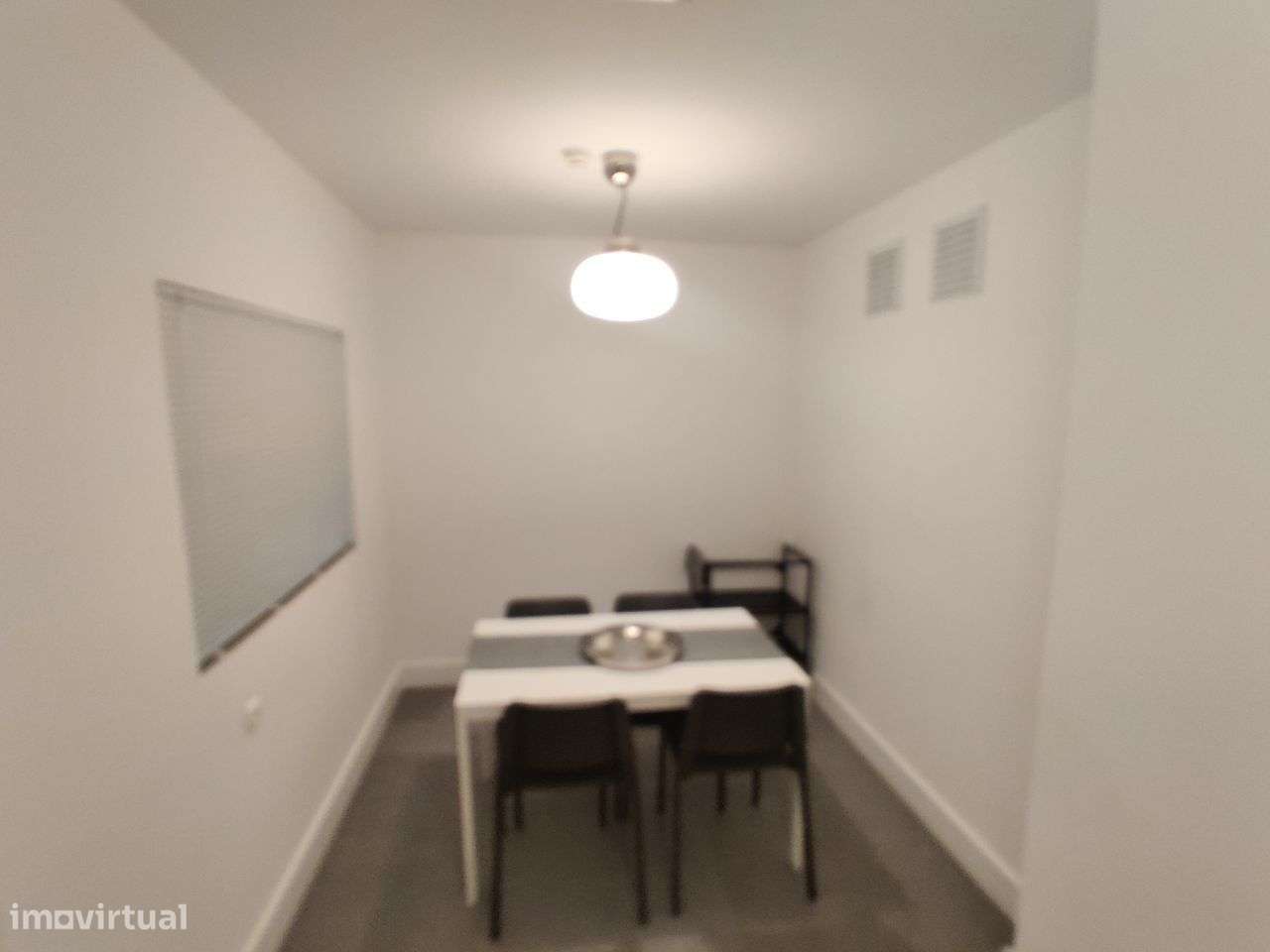 ALVERVA E.N. 10 I Escritório I Loja I piso térreo-11