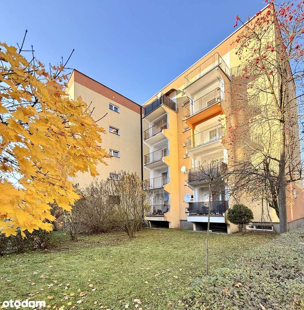 Stroszek - DUŻY taras - 3 pokoje - super lokalizacja!-0