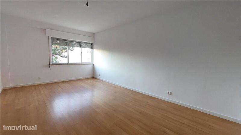 Apartamento T2 - Grande imagem: 5/16