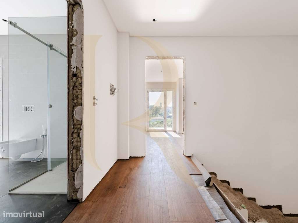 Moradia T4 nova com logradouro nas Paivas - Amora - Seixal-37