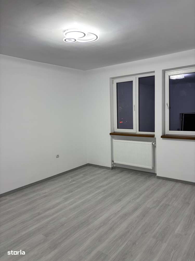 Gara-Ferdinand 2 camere decomandat 45 mp. renovat, parter stradal-1