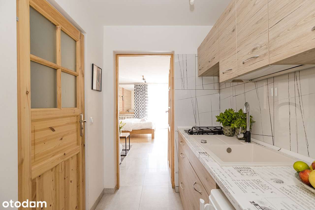 Kawalerka Ochota-blisko WUM/Gotowiec inwestycyjny-0