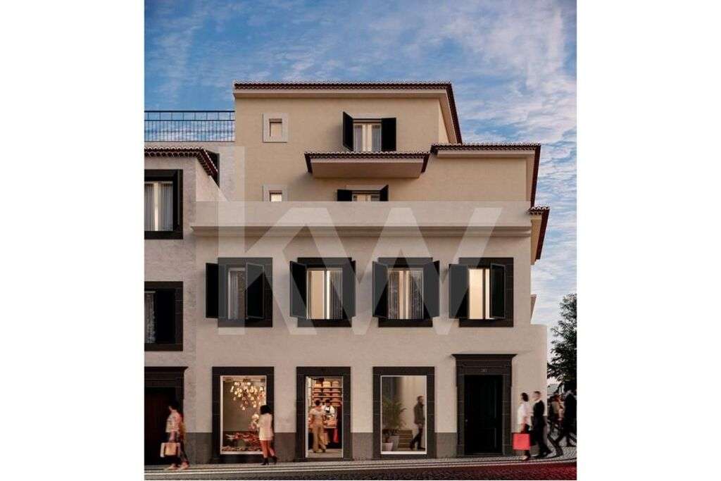 Funchal II: Onde o Património Encontra a Elegância Contemporânea - Apa - Grande imagem: 5/15