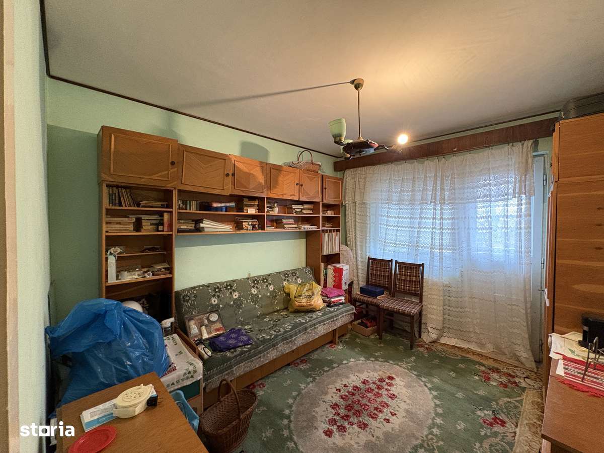 Apartament 4 camere - B-dul N. Bălcescu - Buzău - locație de excepție - Imagine principală: 4/8