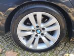 BMW 320 dA Touring Dynamic - 25