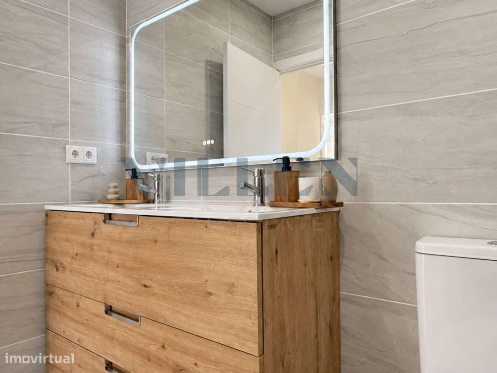 Apartamento T2 Mobilado e Equipado, com Garagem - São Romão do Coro...-15