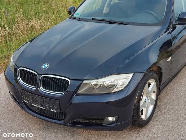 BMW Seria 3 320i Touring Edition Exclusive - 9