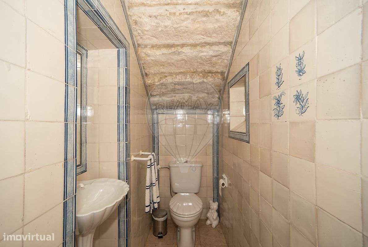 Moradia T6 para venda-28