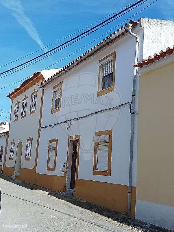 Moradia T4 para venda-24