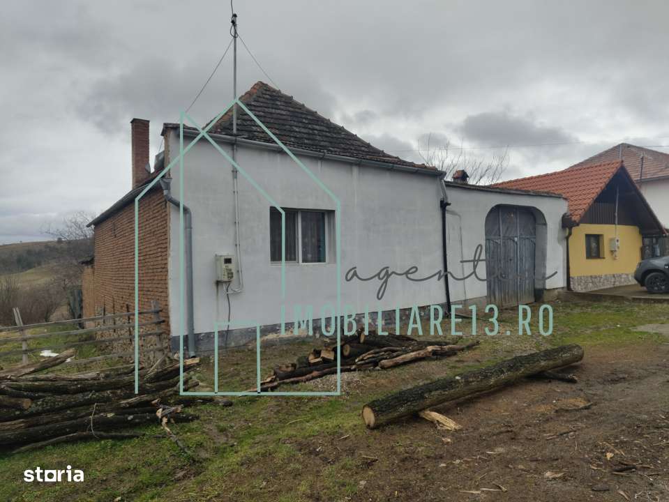 Casa romaneasca cu 1.789 mp teren in satul Deal, Calnic, jud. Alba-6