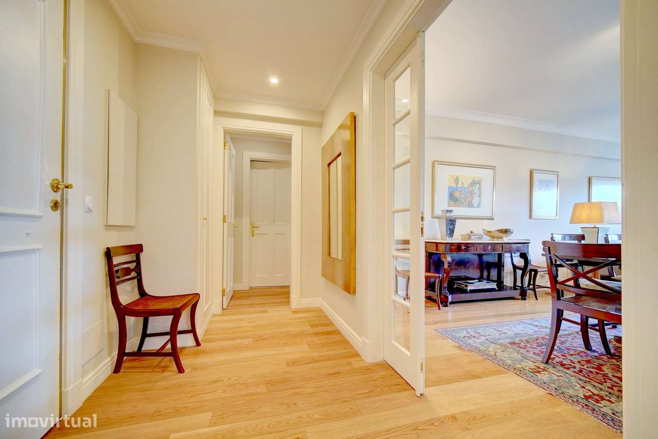 T2 Luxo no Centro do Estoril-3