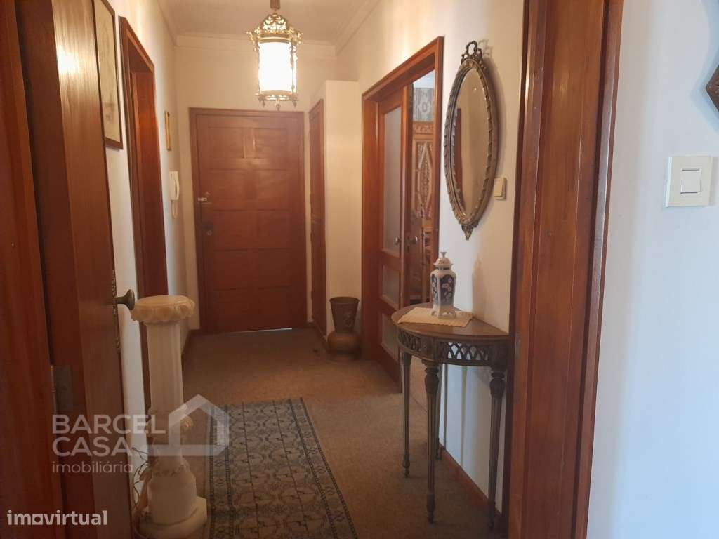 Oportunidade Única: Apartamento T3 no Coração de Barcelos!-16