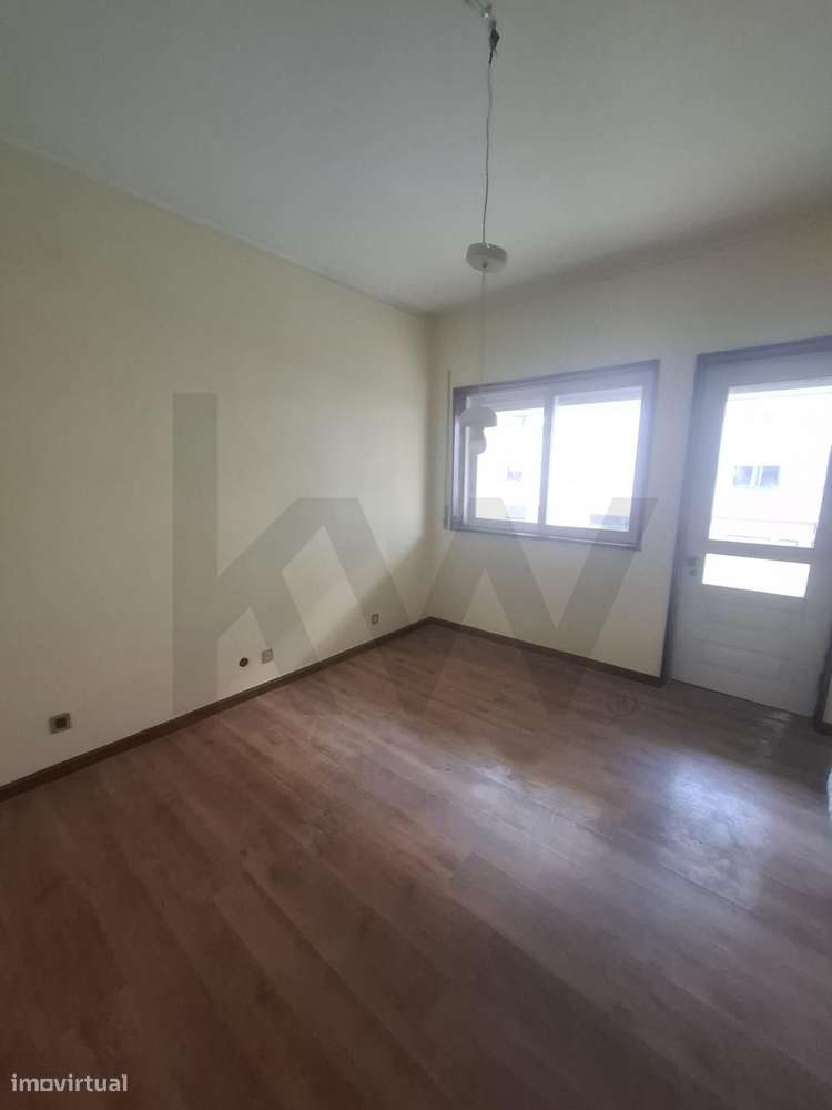 Apartamento T2 luminoso junto à futura linha do Metro Ruby - Grande imagem: 4/20