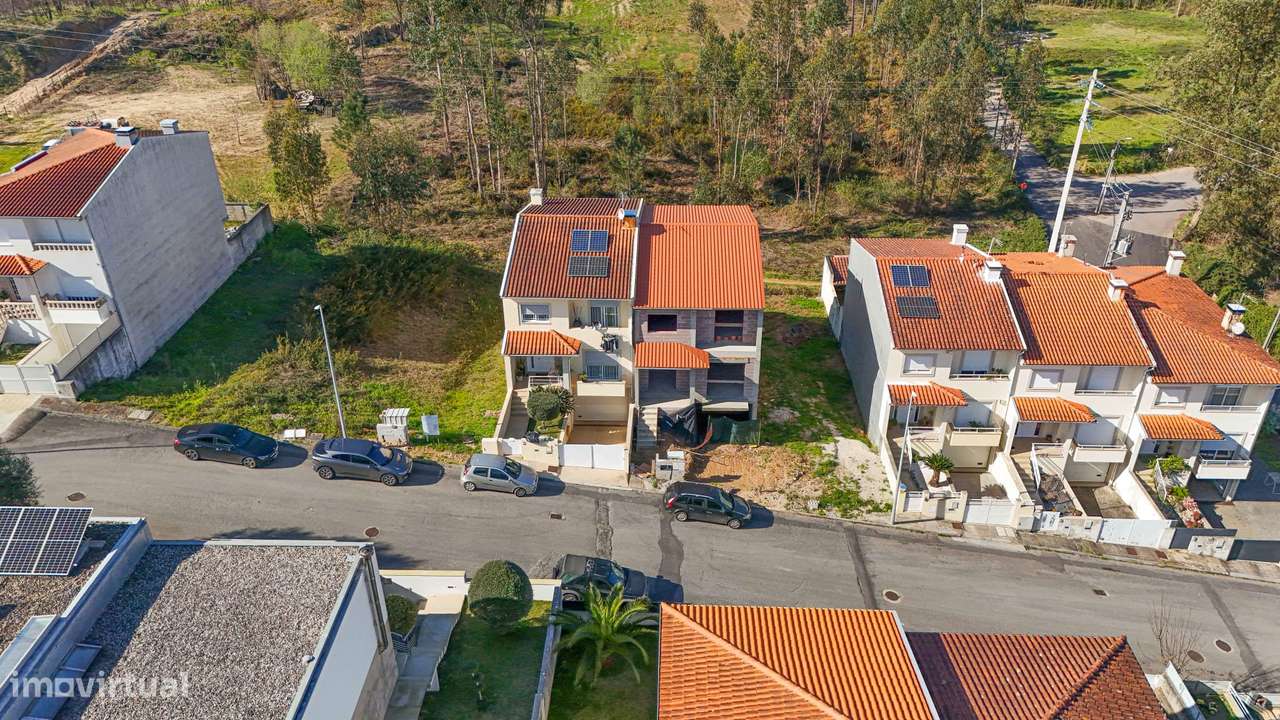 Moradia T3 por terminar em Cabanelas|Elevado potencial de investimento-28