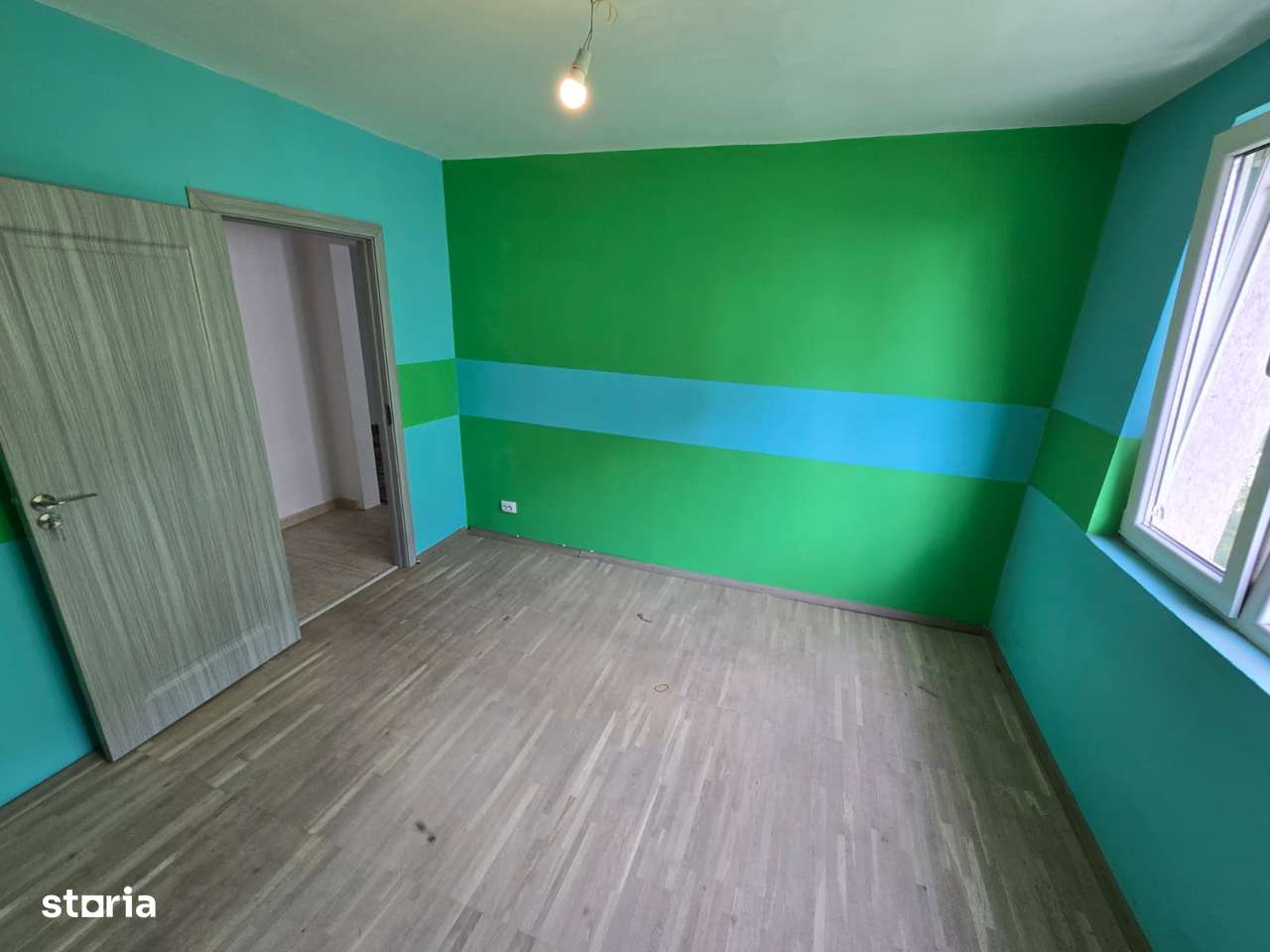 Vanzare 2 cam cu bucatarie utilata, loc parcare, Calea Vitan cu Bravu-13
