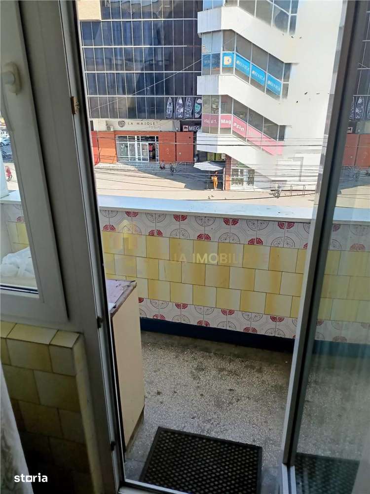 APARTAMENT 2 CAMERE 50 MP  CENTRU ZONA MC DONALND''S - Imagine principală: 4/9