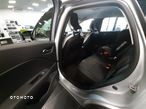 Renault Captur - 12