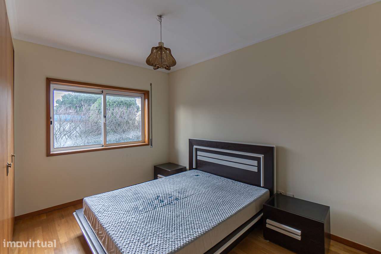 Apartamento T2 com box em Canidelo-16