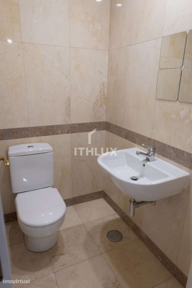 T3 Renovado nos Twin Towers – Campolide, Lisboa-30