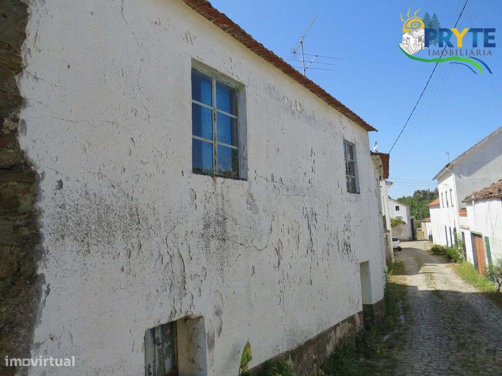 Imóvel Rústico situado perto de Proença-a-Nova - Grande imagem: 4/42