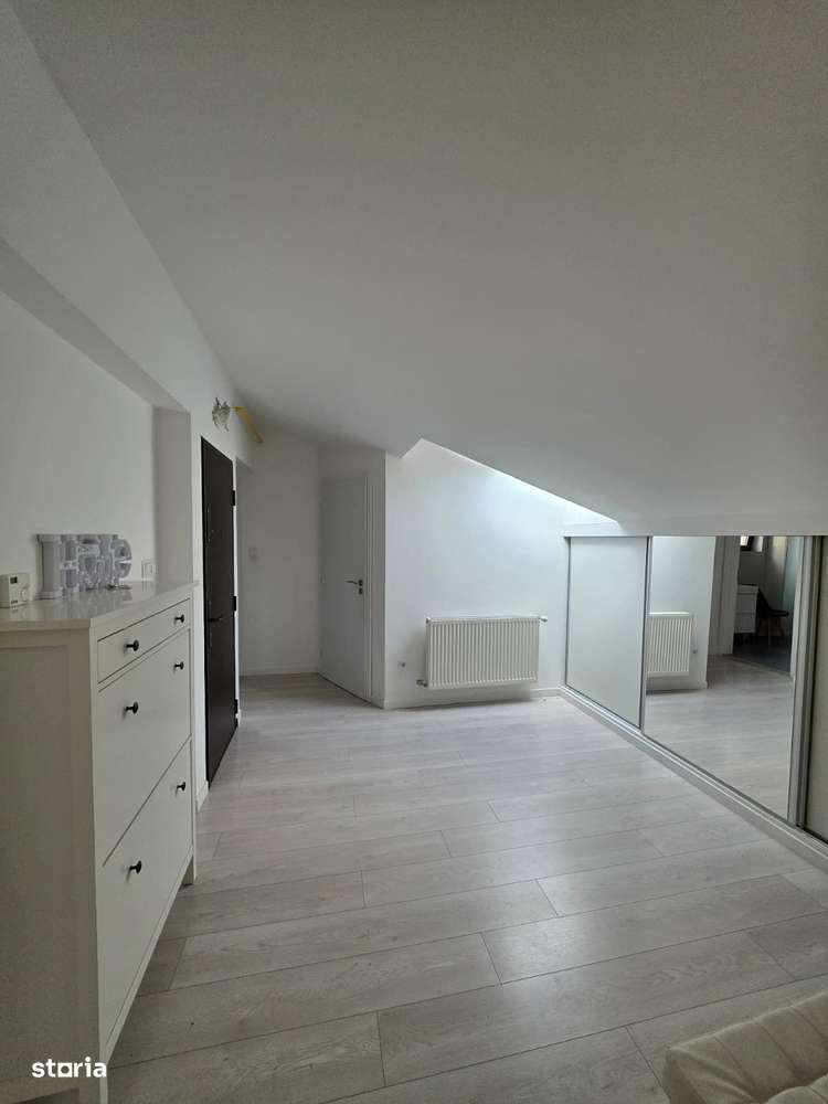 Apartament 4 camere zona Centrala-10