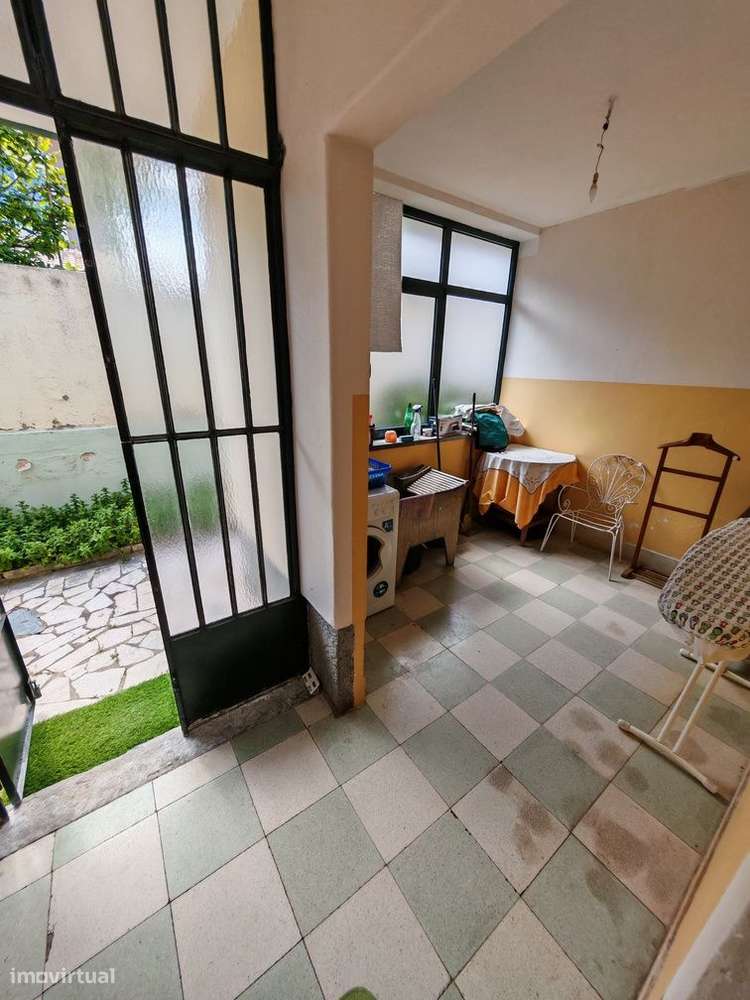 Moradia em bairro calmo de moradias - São João Estoril-23