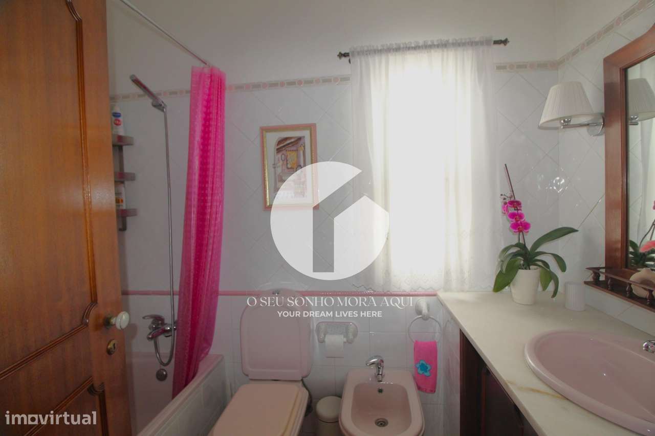 MORADIA T3 COM PÁTIO NA BAIXA DE OLHÃO-28