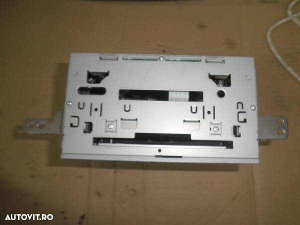 Unitate radio Mitsubishi Pajero 4 2008 8701A263 - 1