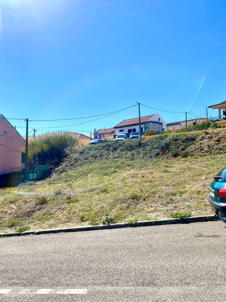 Terreno com projeto aprovado, Bairro do girassol, Ramada, Odivelas - U - Grande imagem: 4/11