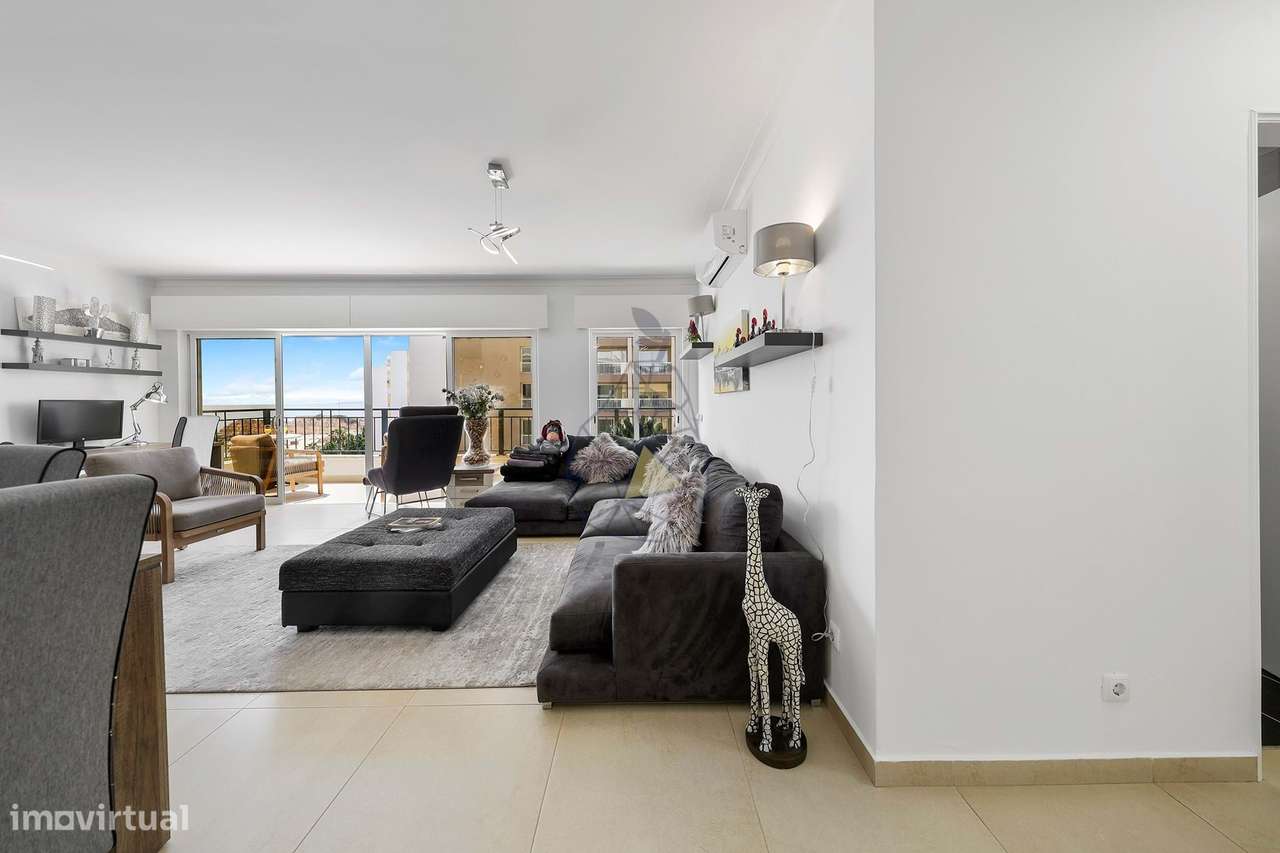 ARRENDAMENTO ANUAL-  PENTHOUSE DE LUXO T4 , VISTA MAR E RIO NA PRAIA D - Grande imagem: 5/55