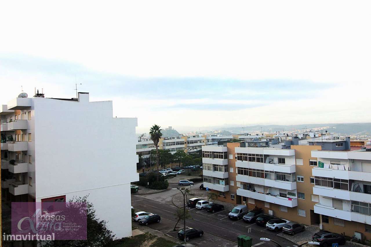 Apartamento T3 Remodelado próximo do centro de Leiria-16