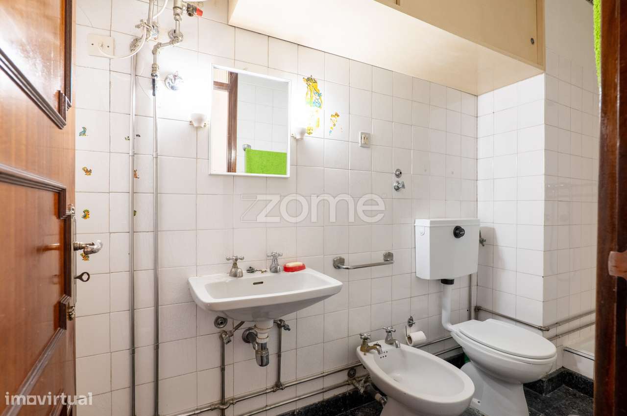 Apartamento T3+1 com Terraço 35m² – Ideal para Família ou Investime...-10