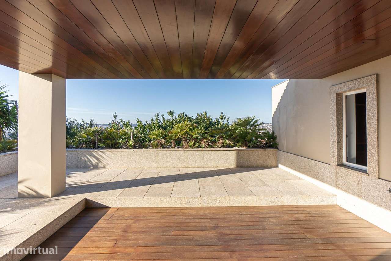 Moradia de Luxo com Elevada Privacidade, Piscinas Interior e...-43