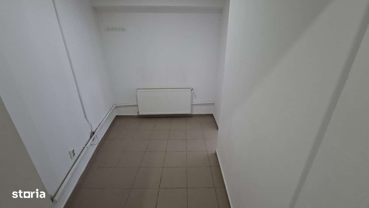 Inchiriere spațiu comercial ultracentral  Ploiești strada Decebal - Imagine principală: 5/8