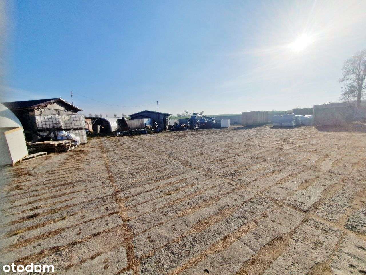 Działka z pełną infrastrukturą produkcyjną-13