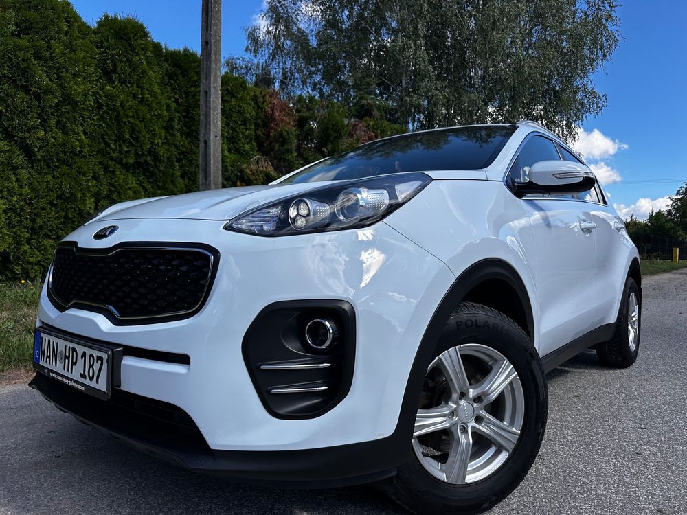 Kia Sportage IV (2016-2021) 1.6 GDI 2WD ISG Dream-Team Edition 2017