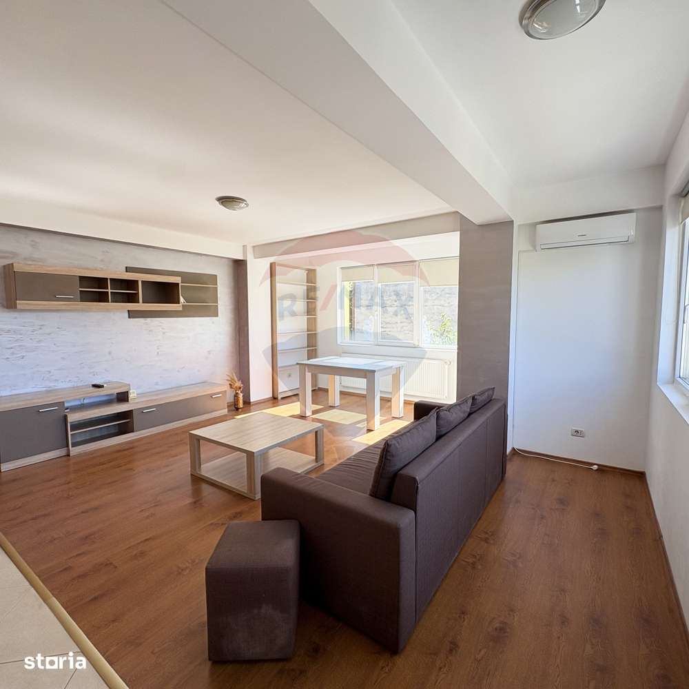 Apartament cu 3 camere de inchiriat - Imagine principală: 4/15