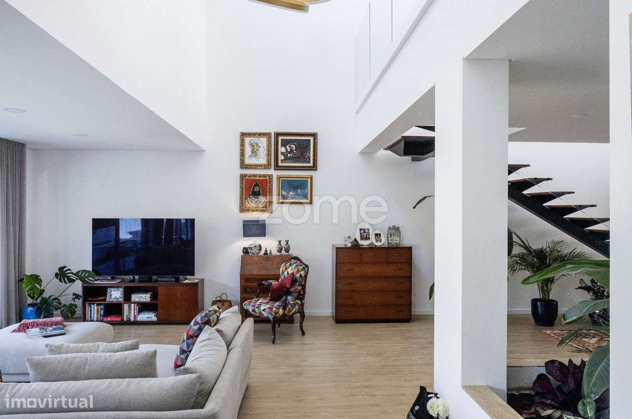 Moradia T3 com Piscina, Terraço Panorâmico e Vista Desafogada, Oeir...-8