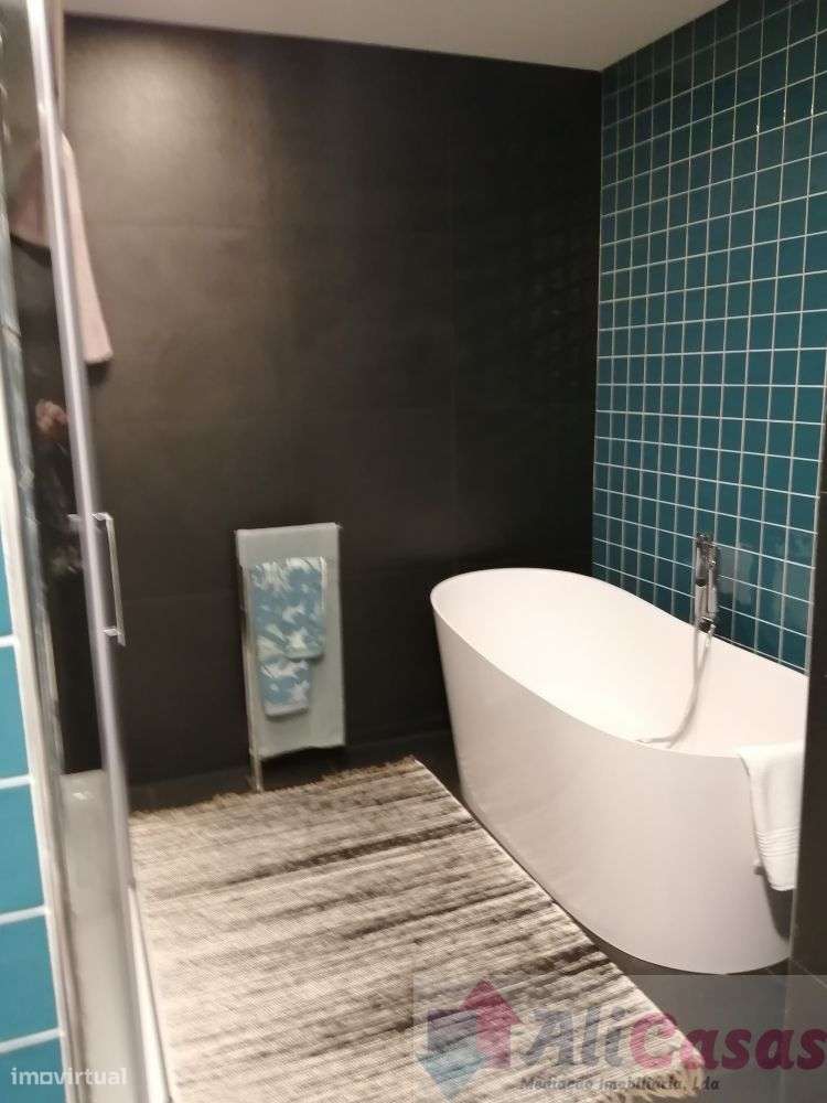 Excelente T2 Primeira Linha de MAR-13