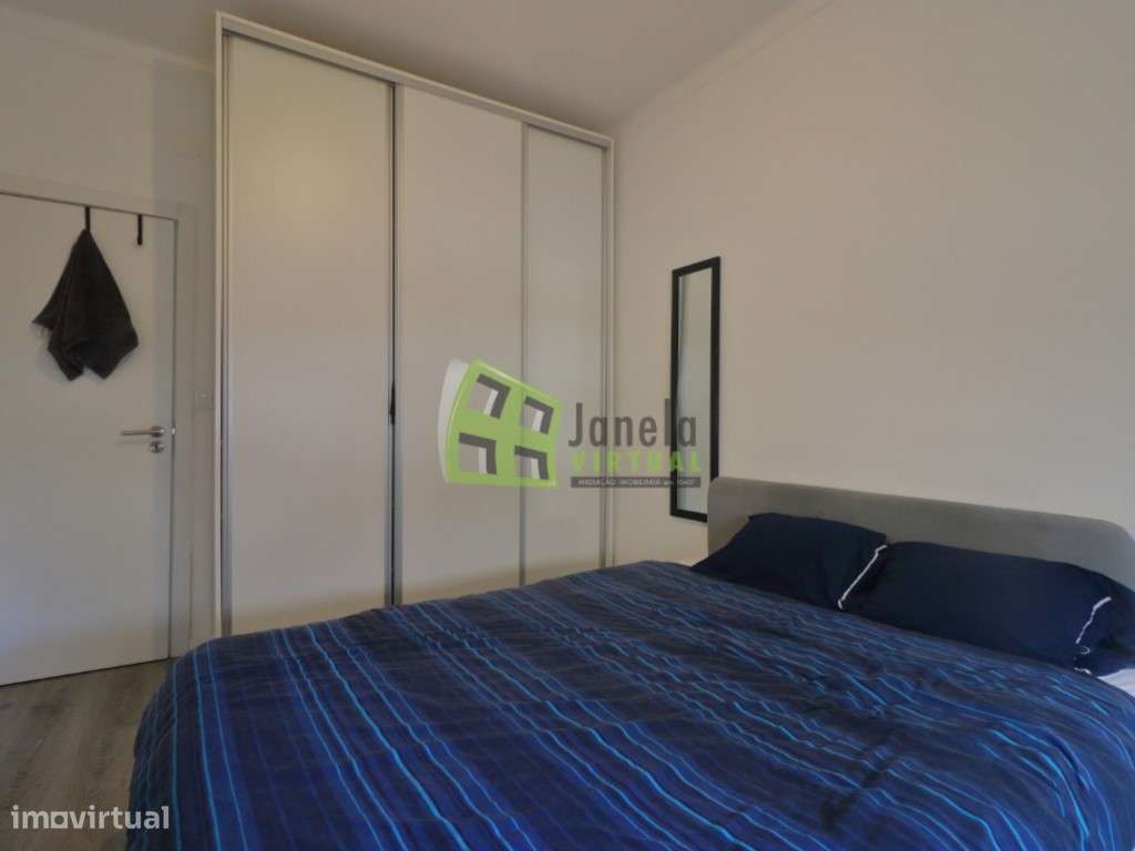 Apartamento T2 Remodelado - Baixa da Banheira - Grande imagem: 4/24