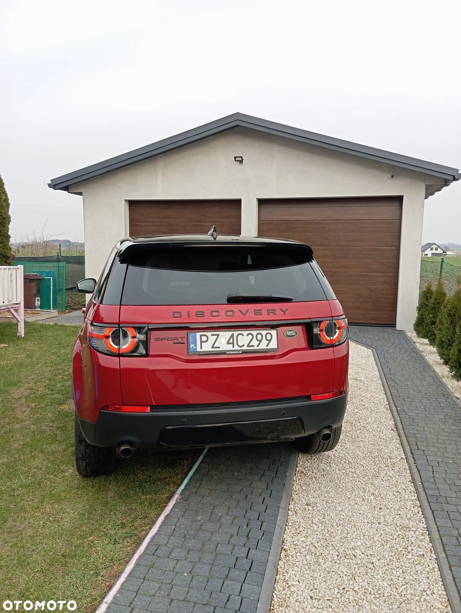 Land Rover Discovery Sport 2.0 D180 HSE - 24