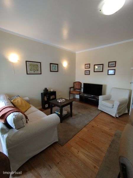 Apartamento T5 a uma hora de Lisboa - Grande imagem: 4/9