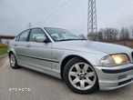 BMW Seria 3 328i - 6